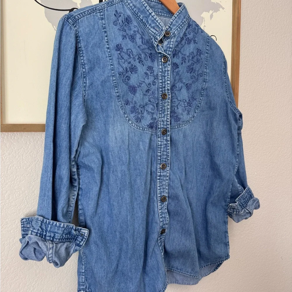 Embroidered cotton blue denim button up shirt